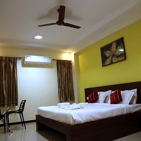 Landmaark Hotels Tiruppur Exterior foto