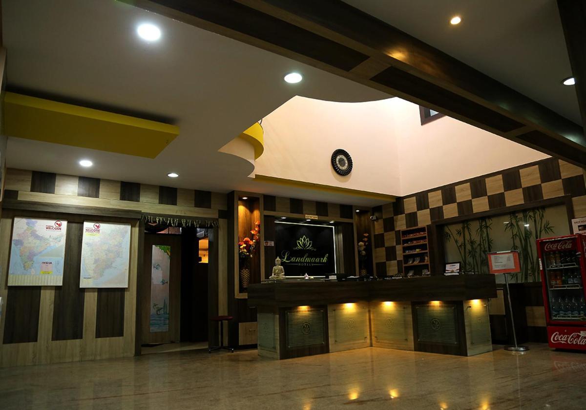 Landmaark Hotels Tiruppur Exterior foto